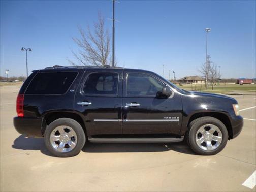 Photo 3 of 45 of 2009 Chevrolet Tahoe LTZ