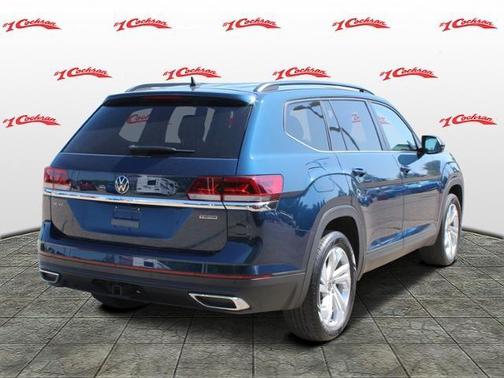 Photo 3 of 43 of 2021 Volkswagen Atlas 3.6 V6 SE w/ Technology