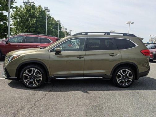 Photo 4 of 31 of 2023 Subaru Ascent Limited