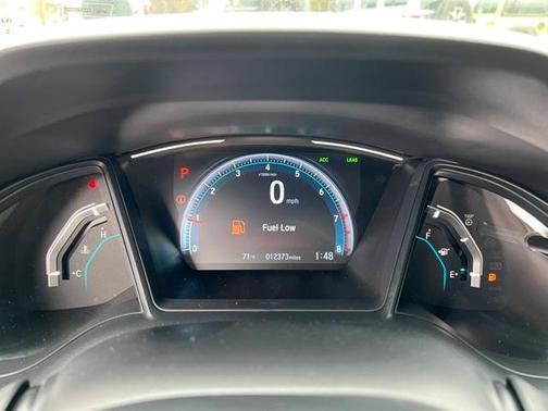 Photo 3 of 25 of 2020 Honda Civic LX