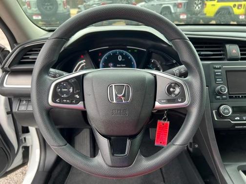 Photo 2 of 25 of 2020 Honda Civic LX