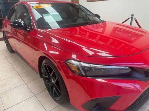 Photo 1 of 23 of 2022 Honda Civic Sport