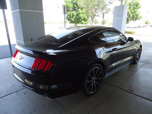 Photo 3 of 8 of 2017 Ford Mustang EcoBoost