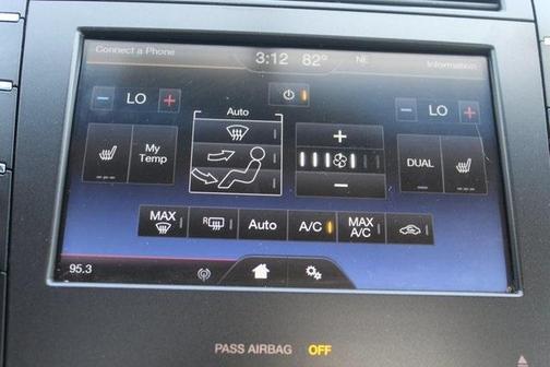 Photo 4 of 33 of 2014 Lincoln MKZ Base