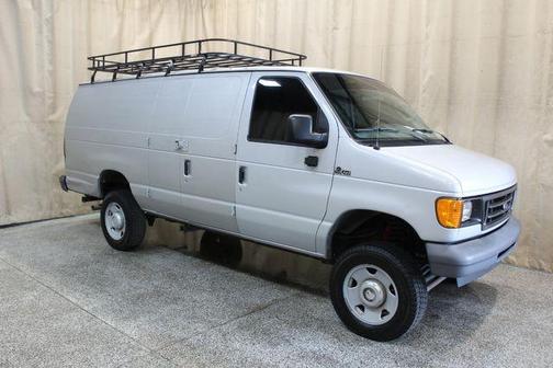 Photo 2 of 30 of 2007 Ford E350 Super Duty RECREATIONAL