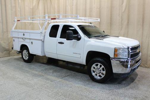 Photo 2 of 25 of 2012 Chevrolet Silverado 3500 LT