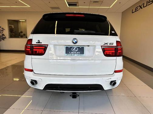 Photo 4 of 19 of 2011 BMW X5 xDrive35d