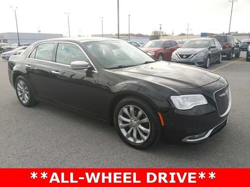 Photo 1 of 34 of 2015 Chrysler 300C Platinum