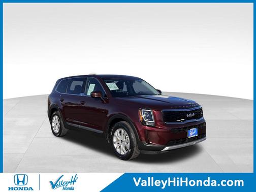 Photo 1 of 33 of 2022 Kia Telluride LX