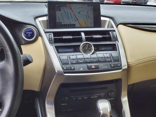 Photo 4 of 24 of 2015 Lexus NX 300h Base