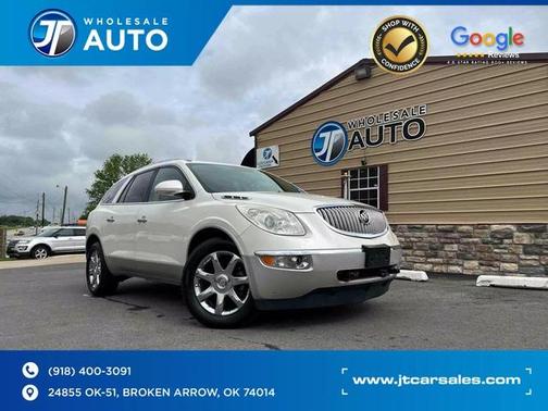 Photo 1 of 35 of 2008 Buick Enclave CXL