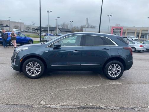 Photo 3 of 27 of 2020 Cadillac XT5 Premium Luxury