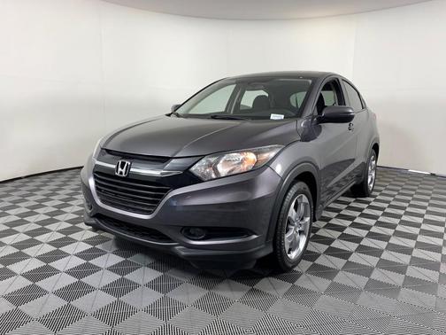 Photo 1 of 31 of 2016 Honda HR-V EX