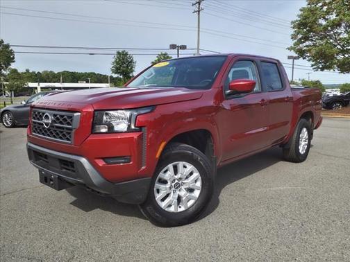 Photo 1 of 30 of 2023 Nissan Frontier SV