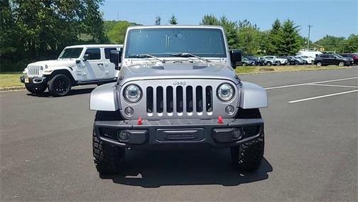 Photo 3 of 19 of 2017 Jeep Wrangler Unlimited Rubicon