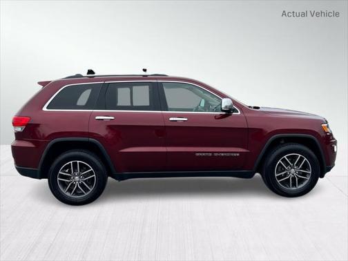 Photo 4 of 29 of 2017 Jeep Grand Cherokee Limited