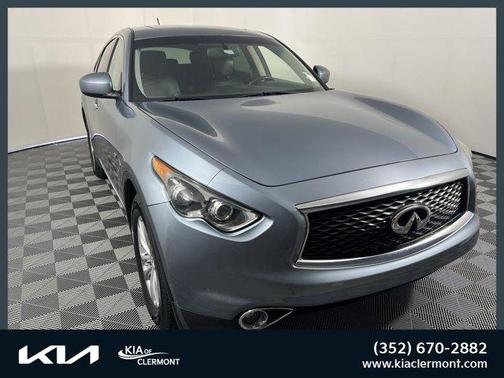 Photo 1 of 34 of 2017 INFINITI QX70 Base