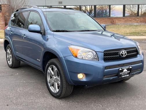 Photo 3 of 48 of 2008 Toyota RAV4 Sport