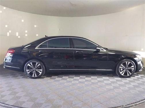 Photo 3 of 28 of 2018 Mercedes-Benz S-Class S 450