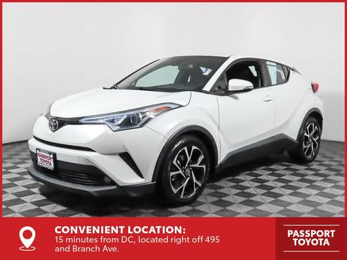Photo 3 of 42 of 2018 Toyota C-HR XLE