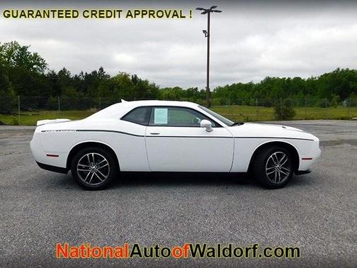 Photo 4 of 27 of 2018 Dodge Challenger GT