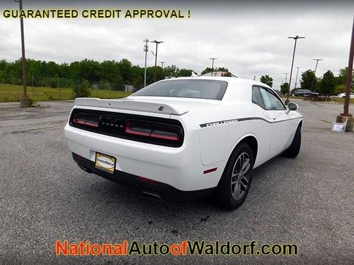 Photo 5 of 27 of 2018 Dodge Challenger GT