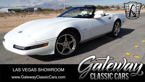 Photo 1 of 99 of 1992 Chevrolet Corvette Base