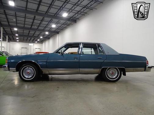 Photo 3 of 99 of 1978 Pontiac Bonneville
