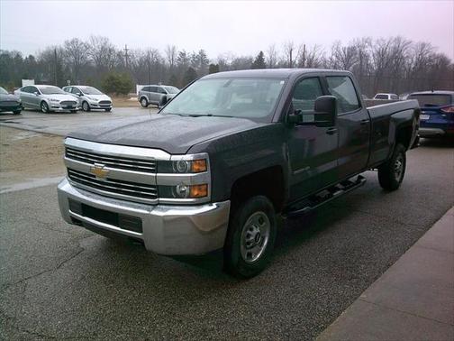 Photo 5 of 17 of 2015 Chevrolet Silverado 2500 WT