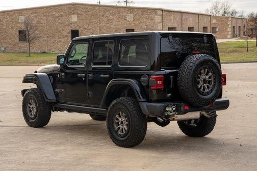Photo 4 of 48 of 2023 Jeep Wrangler Rubicon 392
