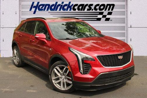Photo 2 of 23 of 2021 Cadillac XT4 Sport