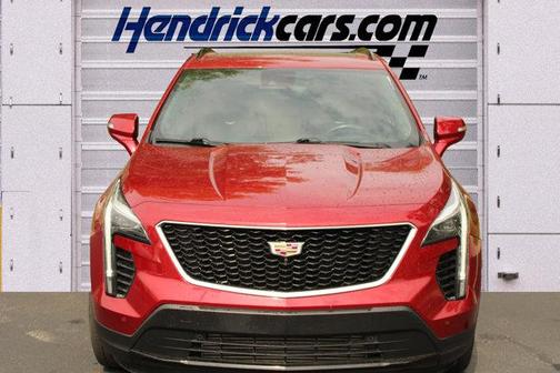 Photo 3 of 23 of 2021 Cadillac XT4 Sport
