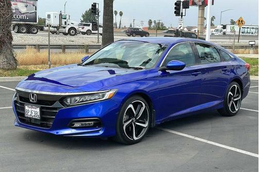 Photo 2 of 55 of 2020 Honda Accord Sport 1.5T