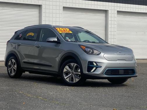 Photo 1 of 37 of 2019 Kia Niro EV EX Premium