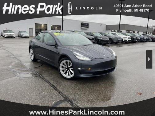 Photo 1 of 24 of 2022 Tesla Model 3 Long Range