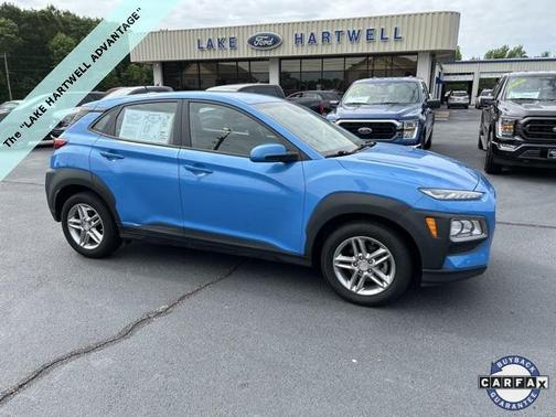 Photo 2 of 30 of 2019 Hyundai Kona SE