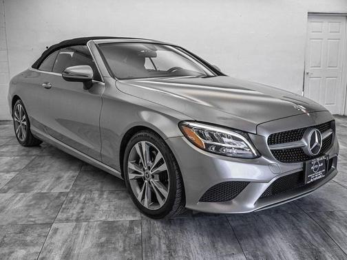 Photo 5 of 45 of 2019 Mercedes-Benz C-Class C 300 4MATIC