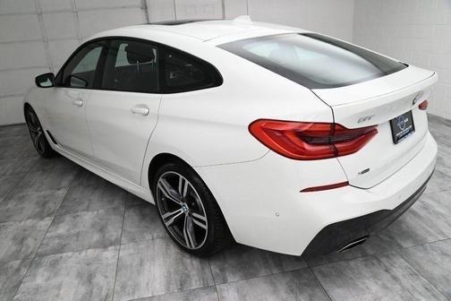 Photo 5 of 38 of 2019 BMW 640 Gran Turismo i xDrive