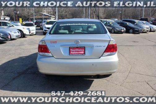 Photo 4 of 25 of 2005 Toyota Camry LE