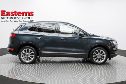 Photo 4 of 65 of 2019 Lincoln MKC Select