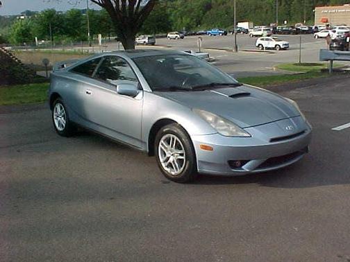 Photo 4 of 24 of 2003 Toyota Celica GT