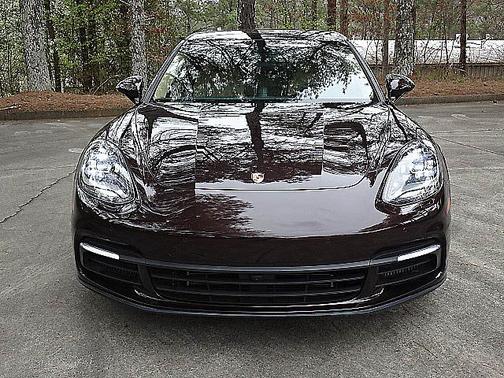 Photo 2 of 81 of 2018 Porsche Panamera 4S AWD