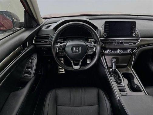 Photo 3 of 64 of 2022 Honda Accord Sport SE