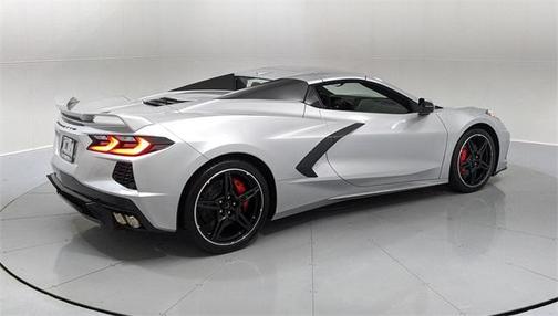 Photo 5 of 45 of 2020 Chevrolet Corvette Stingray w/3LT