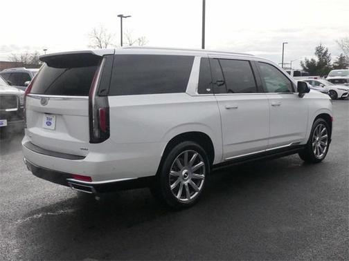 Photo 2 of 32 of 2022 Cadillac Escalade ESV Premium Luxury Platinum