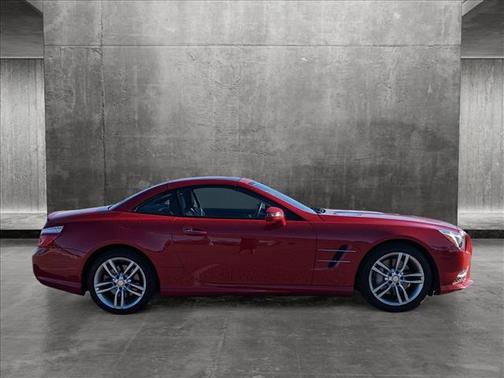 Photo 5 of 19 of 2013 Mercedes-Benz SL-Class SL 550