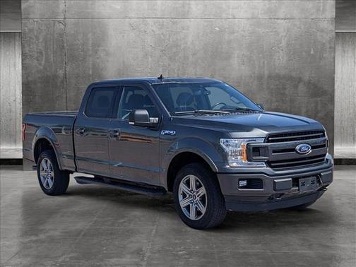 Photo 3 of 21 of 2019 Ford F-150 XLT