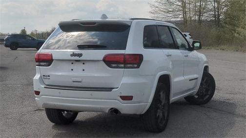 Photo 3 of 25 of 2021 Jeep Grand Cherokee Limited
