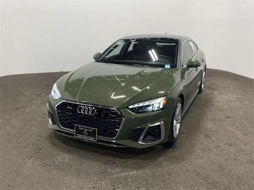 Photo 3 of 70 of 2021 Audi A5 45 S line Premium Plus