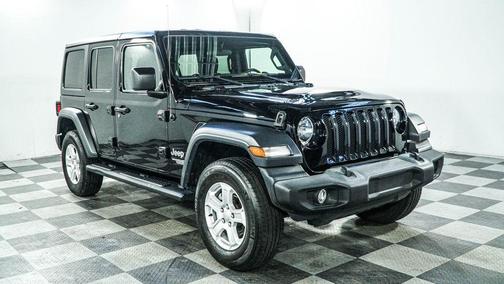 Photo 1 of 41 of 2019 Jeep Wrangler Unlimited Sport